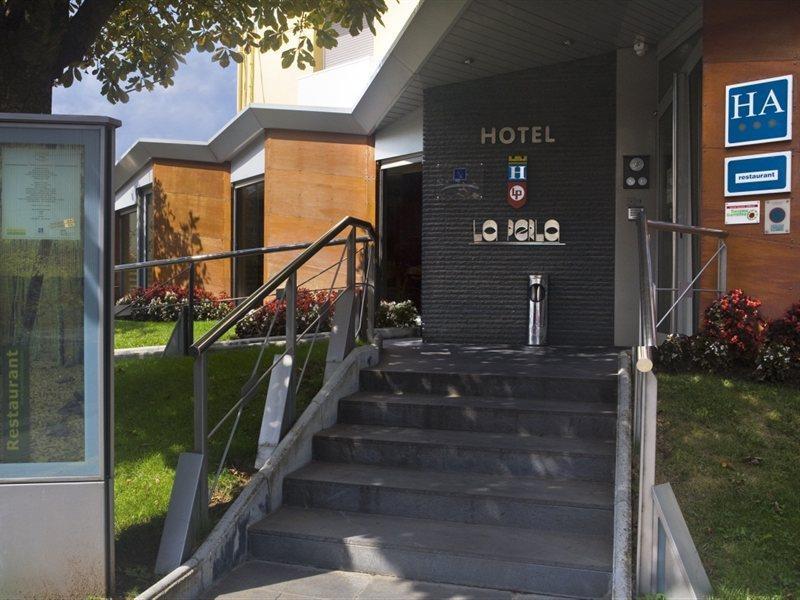 Hotel La Perla D'Olot Exteriér fotografie